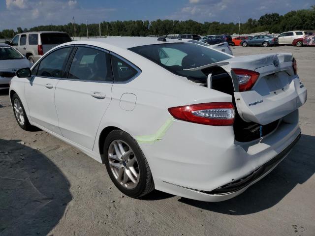 3FA6P0HD0GR198334 - 2016 FORD FUSION SE WHITE photo 2