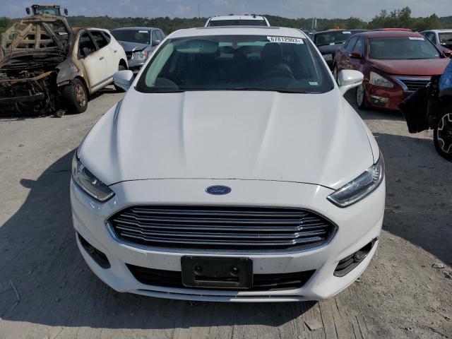 3FA6P0HD0GR198334 - 2016 FORD FUSION SE WHITE photo 5