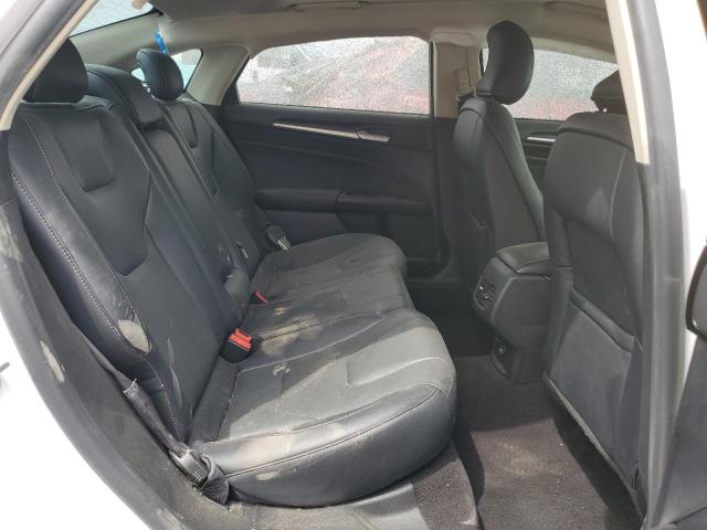 3FA6P0SU9KR251873 - 2019 FORD FUSION TITANIUM Ақ фото 10