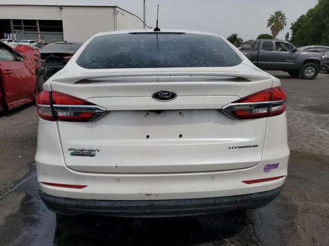 3FA6P0SU9KR251873 - 2019 FORD FUSION TITANIUM Ақ фото 6