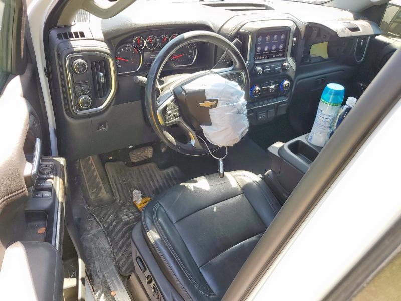 3GCPWCED8KG111906 - 2019 CHEVROLET SILVERADO C1500 LT 白色 照片 8