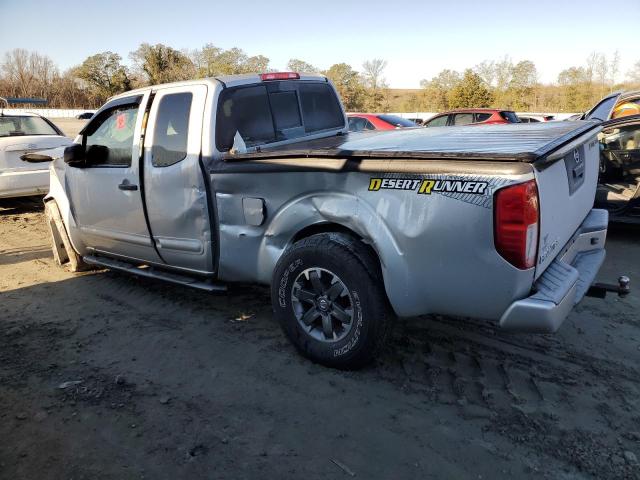 1N6AD0CU4GN707636 - 2016 NISSAN FRONTIER SV SILVER photo 2