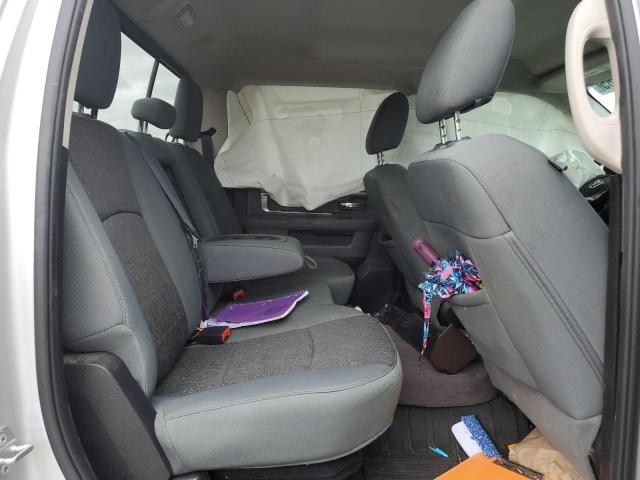 1C6RR7LT1FS548234 - 2015 RAM 1500 SLT SILVER photo 10