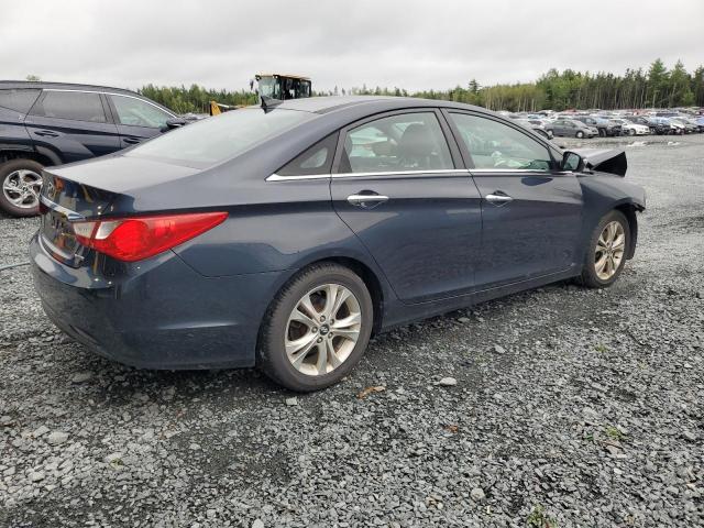 5NPEC4AC7DH596620 - 2013 HYUNDAI SONATA SE BLUE photo 3