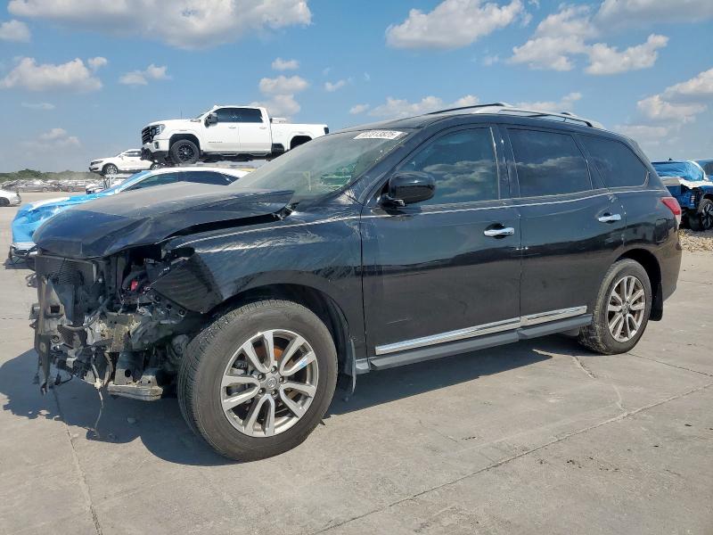 2015 NISSAN PATHFINDER S, 