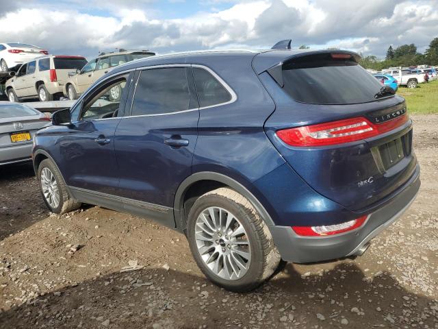 5LMCJ3D9XHUL32240 - 2017 LINCOLN MKC RESERVE BLUE photo 2