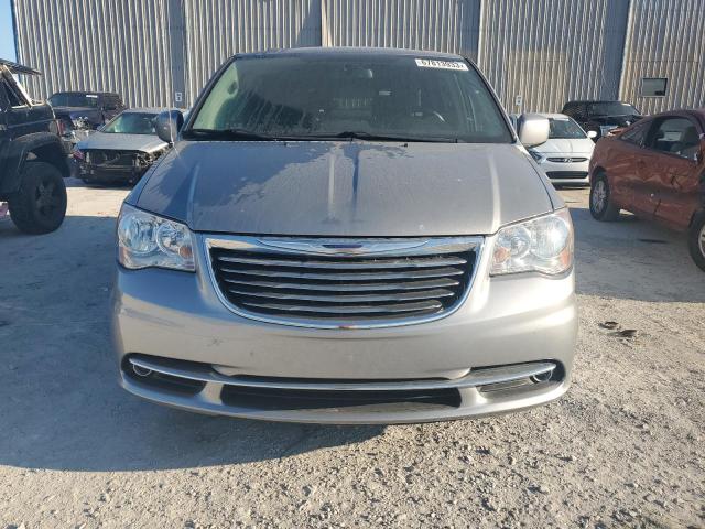 2C4RC1BG6FR731173 - 2015 CHRYSLER TOWN & COU TOURING SILVER photo 5