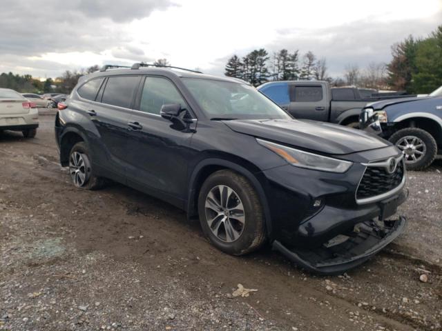 5TDGZRBH8MS119865 - 2021 TOYOTA HIGHLANDER XLE BLACK photo 4