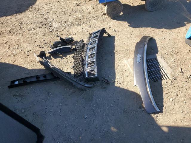 3C4NJCBBXJT469412 - 2018 JEEP COMPASS LATITUDE Сұр фото 13