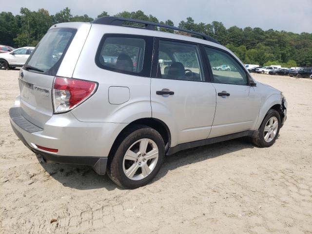 JF2SHABC4BH760601 - 2011 SUBARU FORESTER 2.5X 银色 照片 3