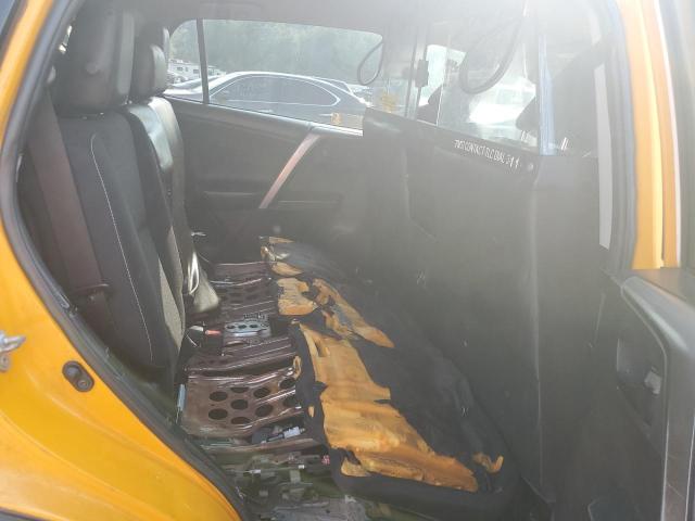 JTMRJREV1HD130046 - 2017 TOYOTA RAV4 HV LE YELLOW photo 11