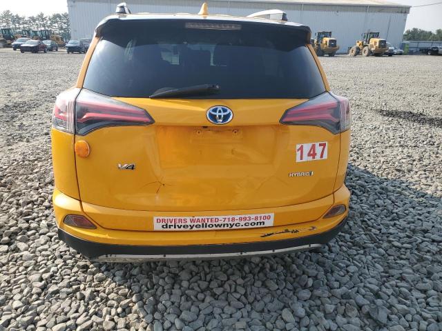 JTMRJREV1HD130046 - 2017 TOYOTA RAV4 HV LE YELLOW photo 6