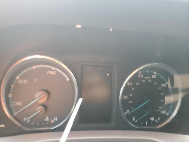 JTMRJREV1HD130046 - 2017 TOYOTA RAV4 HV LE YELLOW photo 9