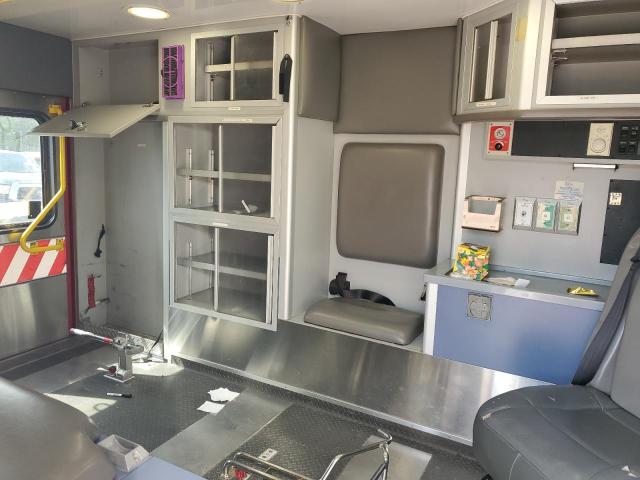 1GB3G2CL7E1185728 - 2014 CHEVROLET EXPRESS G3 RED photo 10