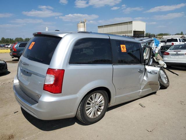 2C4RC1GG4CR216502 - 2012 CHRYSLER TOWN & COU LIMITED SILVER photo 3