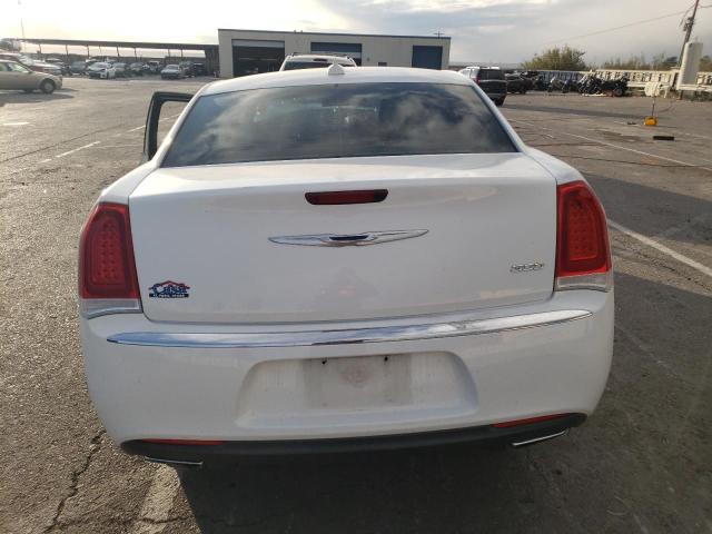 2C3CCAAG6FH781427 - 2015 CHRYSLER 300 LIMITED WHITE photo 6
