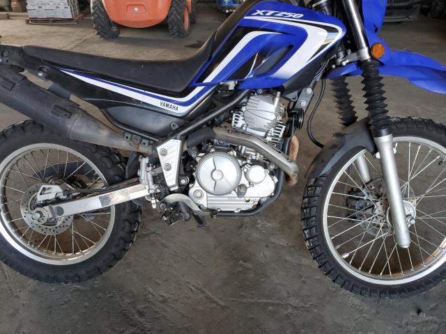 JYADG24E9EA002101 - 2014 YAMAHA XT250 BLUE photo 7