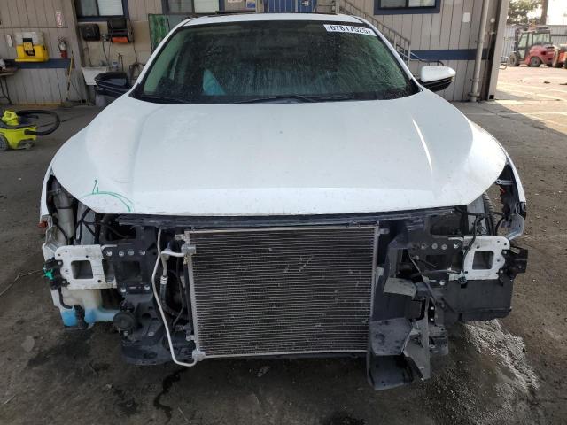2HGFC2F77GH562647 - 2016 HONDA CIVIC EX WHITE photo 5