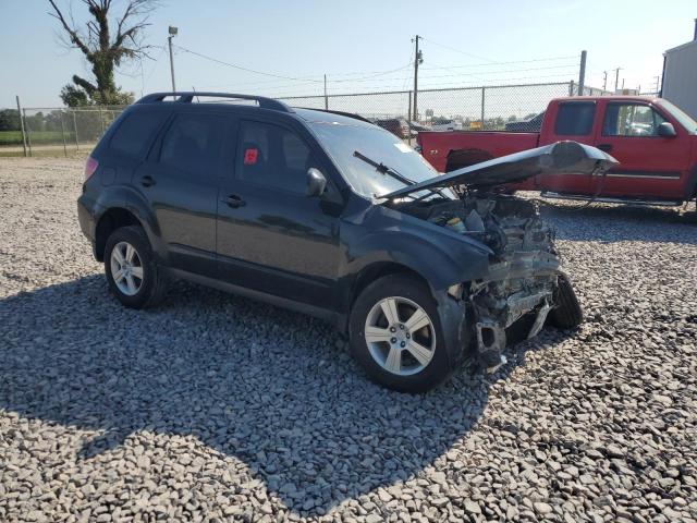 JF2SHABC7DH408129 - 2013 SUBARU FORESTER 2.5X Czarny zdjęcie 4