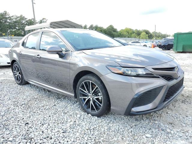 4T1G11AK3RU919512 - 2024 TOYOTA CAMRY SE NIGHT SHADE GRAY photo 4