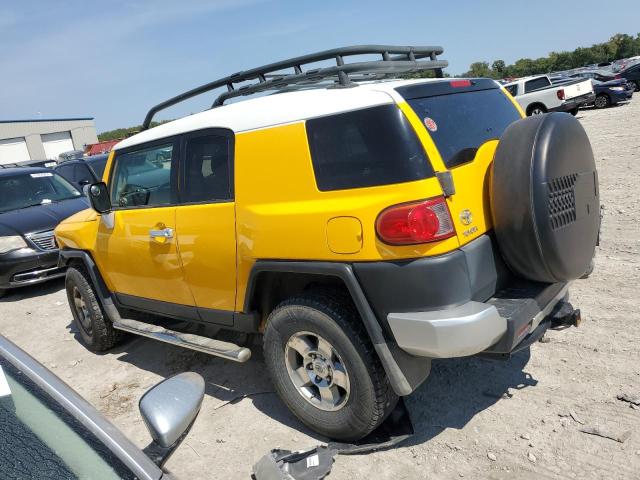 JTEBU11F880101624 - 2008 TOYOTA FJ CRUISER YELLOW photo 2