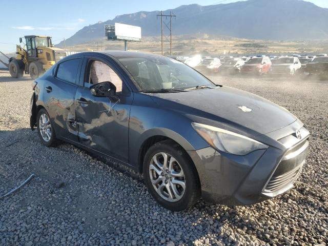 3MYDLBZV4GY109131 - 2016 TOYOTA SCION IA CHARCOAL photo 4