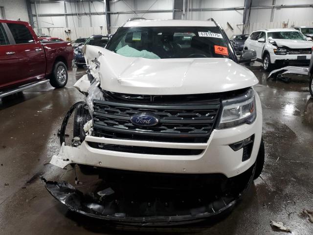 1FM5K8D84KGB21232 - 2019 FORD EXPLORER XLT Білий фото 5