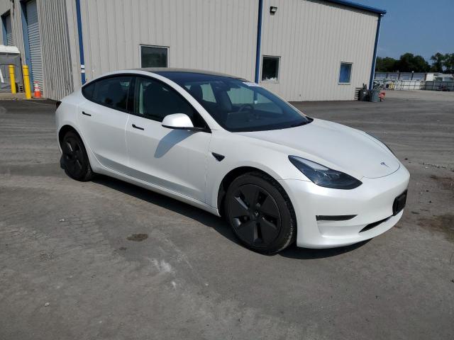 5YJ3E1EA3PF568714 - 2023 TESLA MODEL 3 თეთრი ფოტო 4