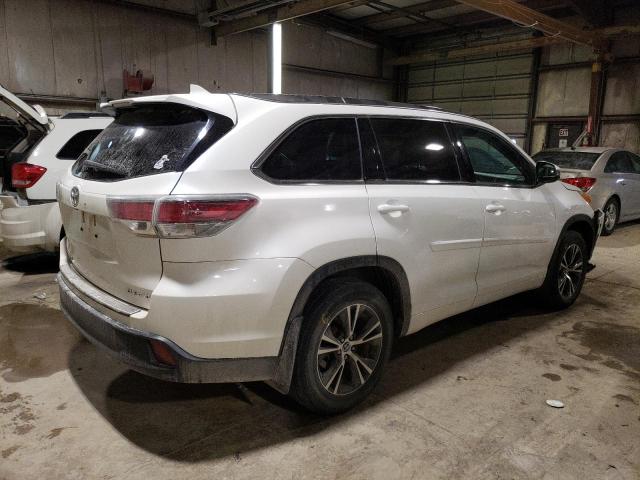 5TDJKRFH1GS238205 - 2016 TOYOTA HIGHLANDER XLE WHITE photo 3