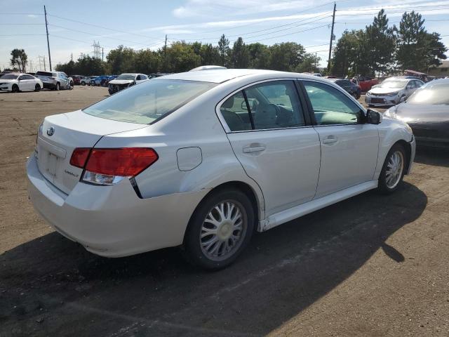 4S3BMCK6XA3228488 - 2010 SUBARU LEGACY 2.5I LIMITED WHITE photo 3