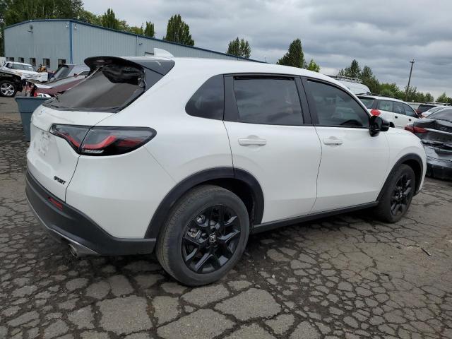 3CZRZ2H53SM704180 - 2025 HONDA HR-V SPORT WHITE photo 3