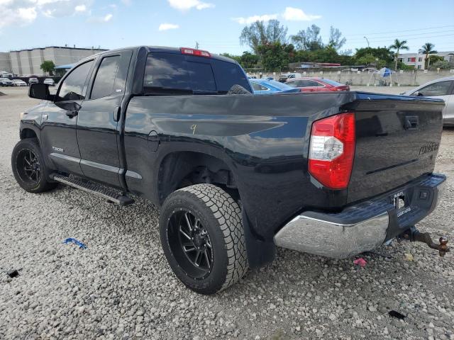5TFRW5F18HX215387 - 2017 TOYOTA TUNDRA DOUBLE CAB SR/SR5 BLACK photo 2