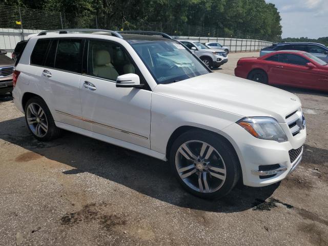 WDCGG5HB2FG419295 - 2015 MERCEDES-BENZ GLK 350 WHITE photo 4