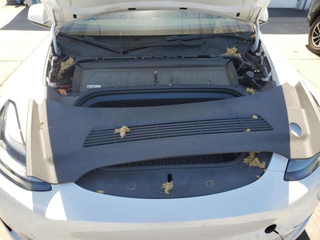 7SAYGAEE9NF535798 - 2022 TESLA MODEL Y WHITE photo 11