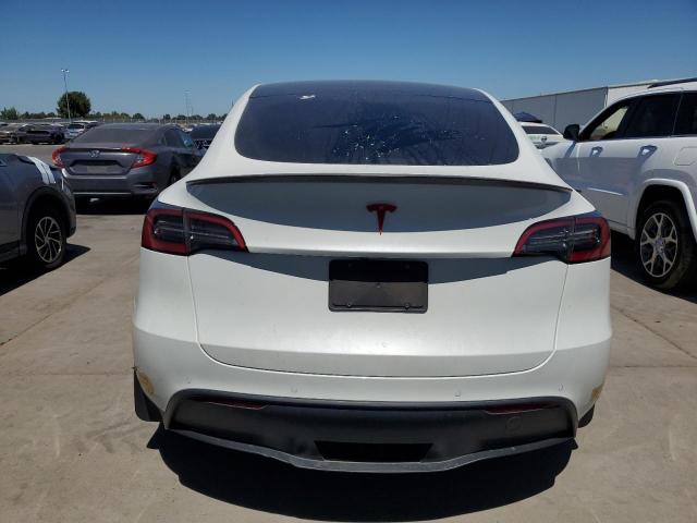 7SAYGAEE9NF535798 - 2022 TESLA MODEL Y WHITE photo 6