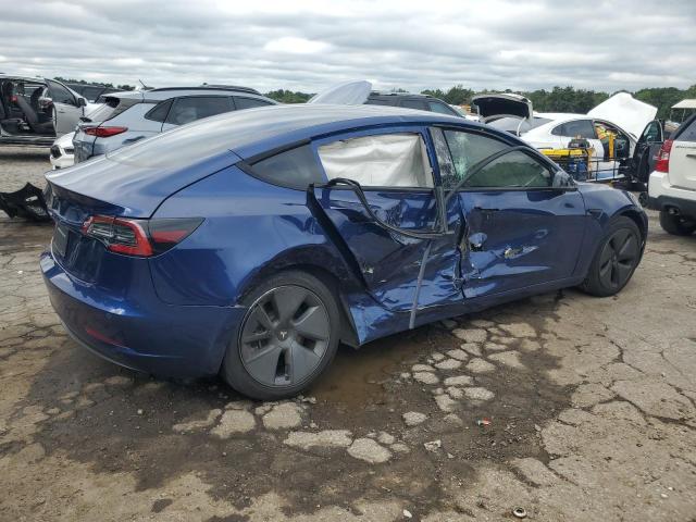 5YJ3E1EA4NF250677 - 2022 TESLA MODEL 3 BLUE photo 3