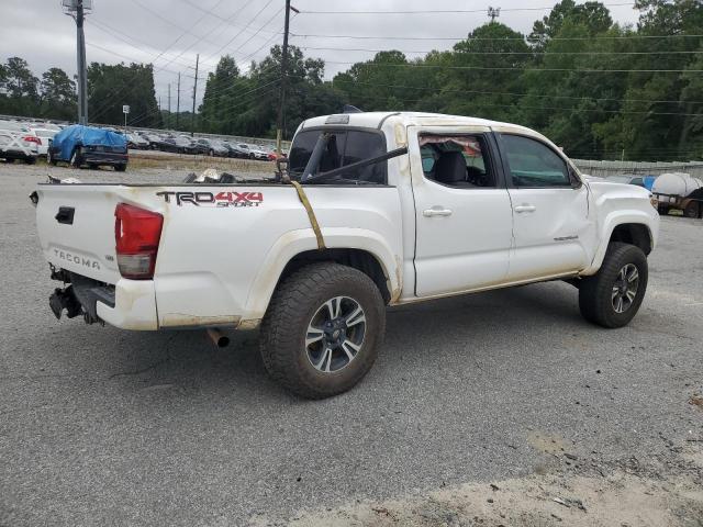 5TFCZ5AN7GX026462 - 2016 TOYOTA TACOMA DOUBLE CAB WHITE photo 3