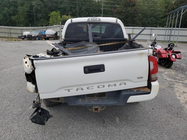 5TFCZ5AN7GX026462 - 2016 TOYOTA TACOMA DOUBLE CAB WHITE photo 6