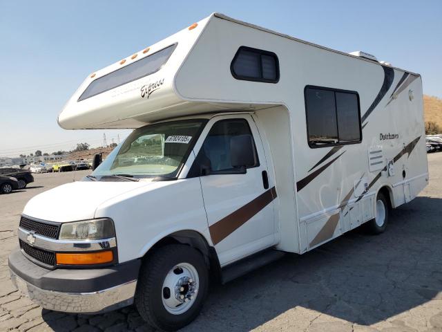 1GBJG31U861127833 - 2006 CHEVROLET EXPRESS G3 WHITE photo 2