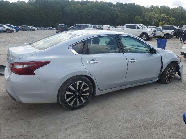 1N4AL3AP5JC206638 - 2018 NISSAN ALTIMA 2.5 Gümüş foto 3