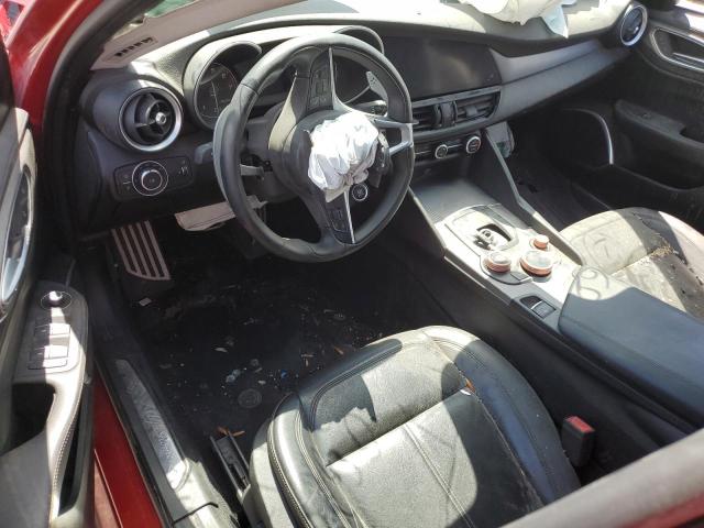 ZARFAEDN7H7533773 - 2017 ALFA ROMEO GIULIA Q4 红色 照片 8