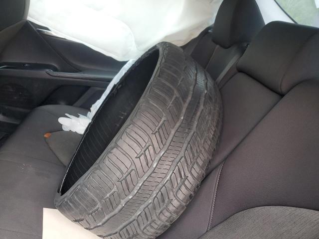 4T1C11AK5LU988501 - 2020 TOYOTA CAMRY LE GRAY photo 12