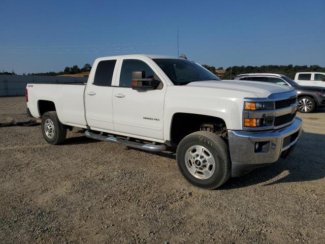 2GC2KSEGXK1162634 - 2019 CHEVROLET SILVERADO K2500 HEAVY DUTY LT WHITE photo 4