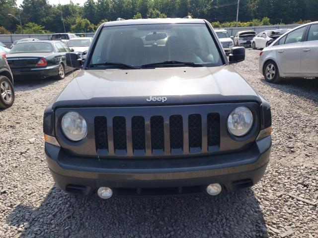 1C4NJPFA9ED763968 - 2014 JEEP PATRIOT LATITUDE GRAY photo 5