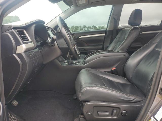 5TDKZRFH0HS224801 - 2017 TOYOTA HIGHLANDER SE GRAY photo 7