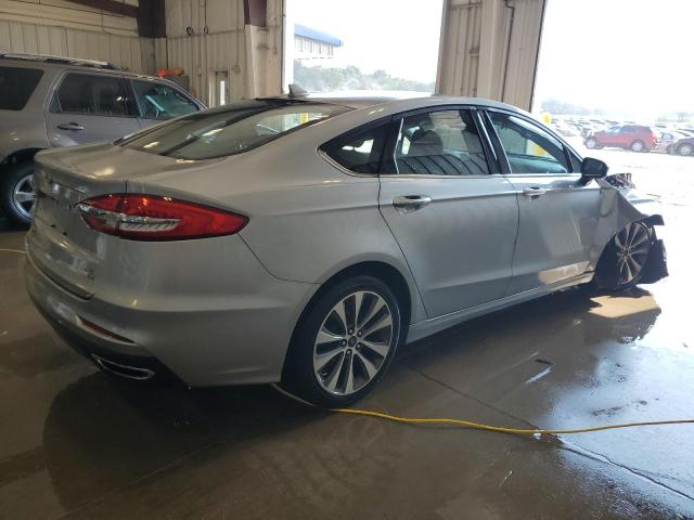 3FA6P0T94LR214676 - 2020 FORD FUSION SE SILVER photo 3