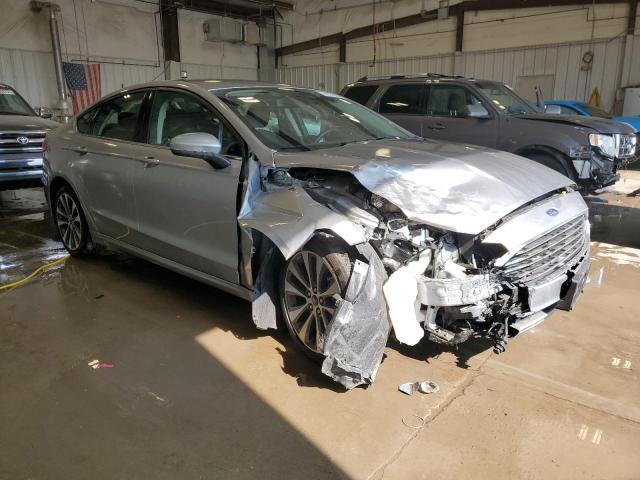 3FA6P0T94LR214676 - 2020 FORD FUSION SE SILVER photo 4