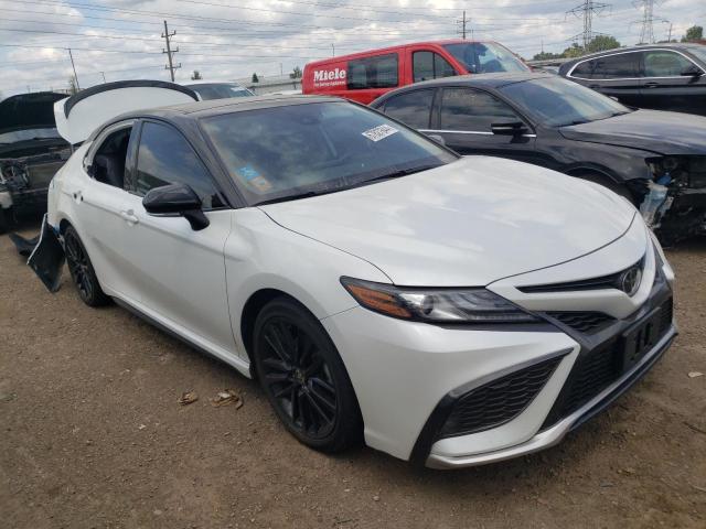 4T1K61BK5NU062873 - 2022 TOYOTA CAMRY XSE WHITE photo 4