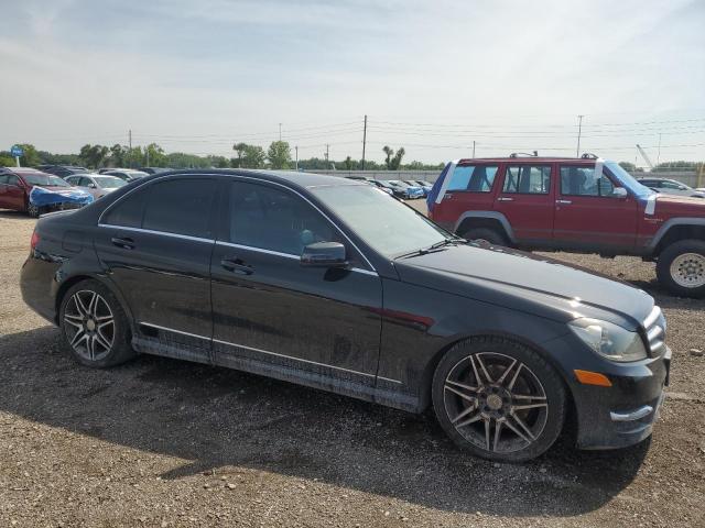 WDDGF8AB9DR275711 - 2013 MERCEDES-BENZ C 300 4MATIC BLACK photo 4