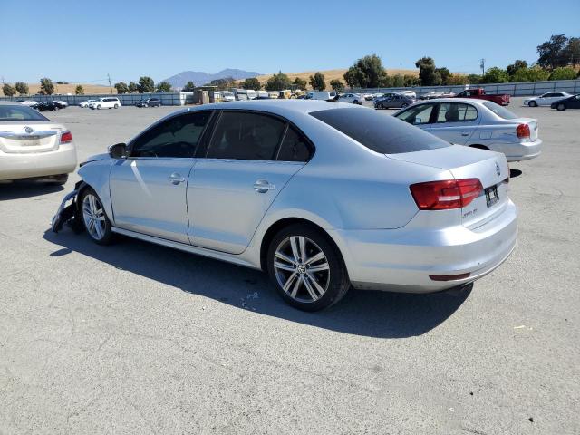 3VWLA7AJXFM218797 - 2015 VOLKSWAGEN JETTA TDI SILVER photo 2